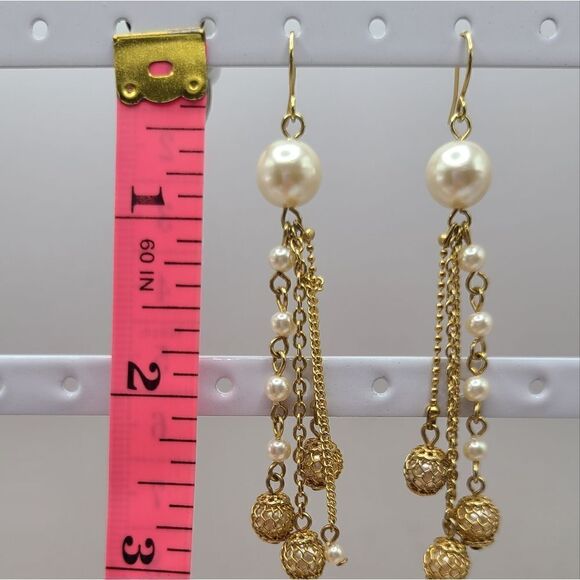Vintage Pearl drop earrings,  goldtone - Picture 2 of 3